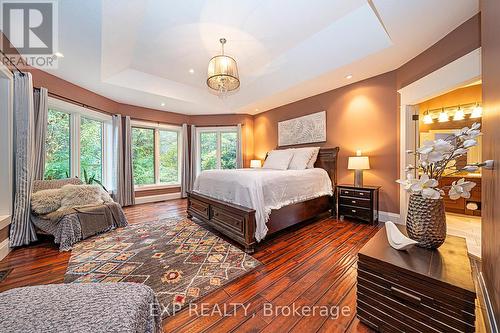 21 Old Mill Rd, Brant, ON - Indoor Photo Showing Bedroom