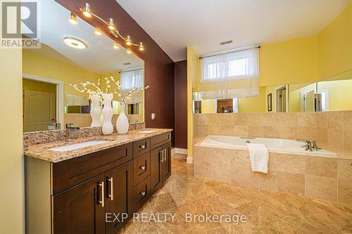 21 Old Mill Rd, Brant, ON - Indoor Photo Showing Bathroom
