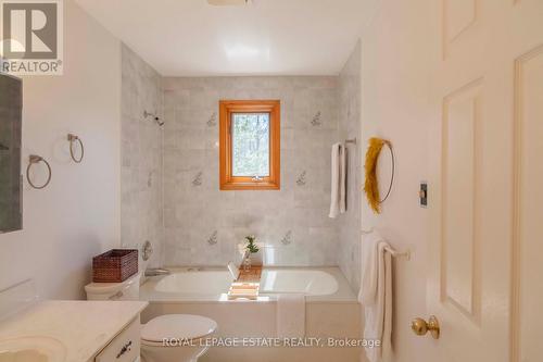 21 Davies Dr, South Bruce Peninsula, ON - Indoor Photo Showing Bathroom