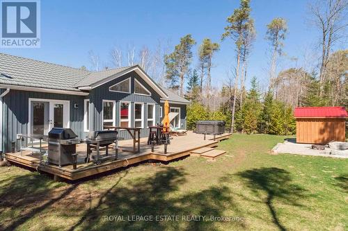 31 Pine Forest Drive, South Bruce Peninsula, ON - Outdoor With Deck Patio Veranda