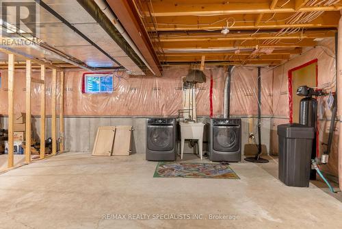 971 Fogerty St, London, ON - Indoor Photo Showing Basement