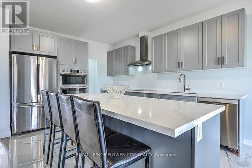 3437 Isleworth Rd, London, ON - Indoor Photo Showing Kitchen
