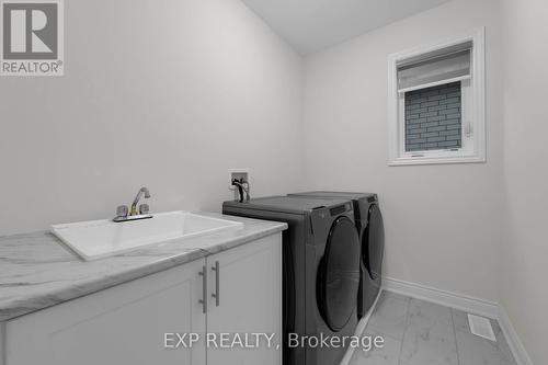 16 Vincena Rd, Caledon, ON - Indoor Photo Showing Laundry Room