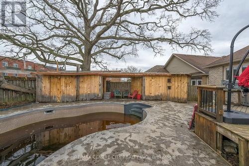 1633 Shore Rd, London, ON - Outdoor