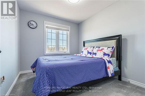 #73 -88 Decorso Dr, Guelph, ON - Indoor Photo Showing Bedroom