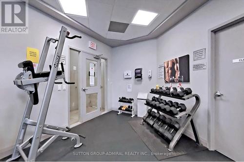 #405 -50 Disera Dr, Vaughan, ON - Indoor Photo Showing Gym Room