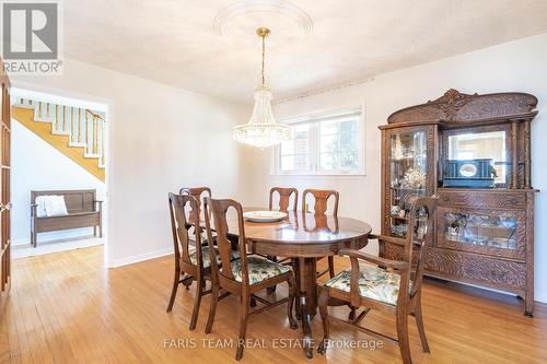 2221 Thomson Cres, Severn, ON - Indoor Photo Showing Dining Room