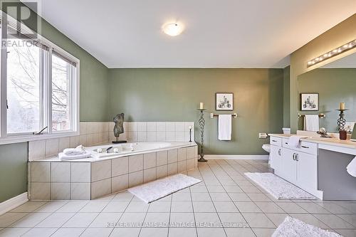 2100 Schoolmaster Circ, Oakville, ON - Indoor Photo Showing Bathroom