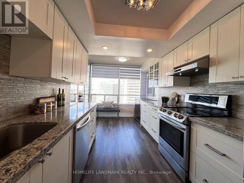#1003 -1101 Steeles Ave W, Toronto, ON - Indoor Photo Showing Kitchen With Upgraded Kitchen