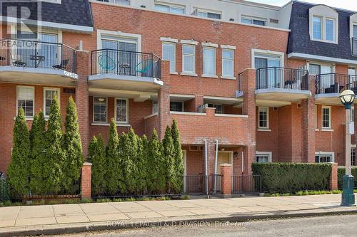 #Th104 -39 Shank St, Toronto, ON - Outdoor With Balcony With Facade