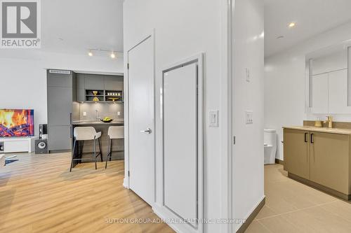 #705 -135 East Liberty St, Toronto, ON - Indoor Photo Showing Other Room