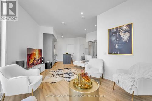 #705 -135 East Liberty St, Toronto, ON - Indoor Photo Showing Living Room