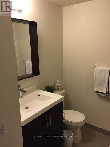 #1020 -560 Front St W, Toronto, ON - Indoor Photo Showing Bathroom