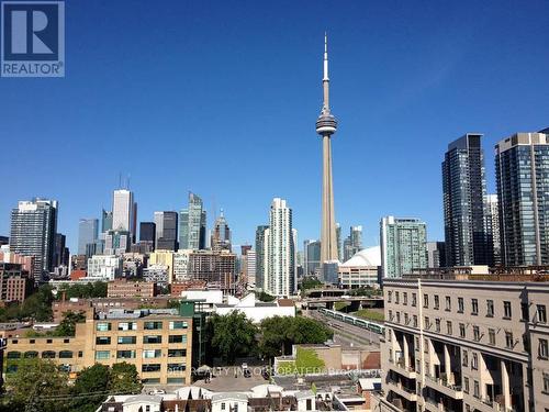 #1020 -560 Front St W, Toronto, ON - Outdoor With View