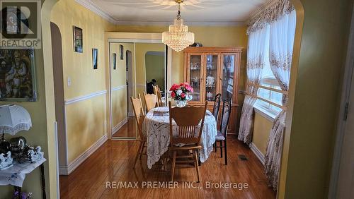 2567 Kingston Rd S, Toronto, ON - Indoor Photo Showing Dining Room