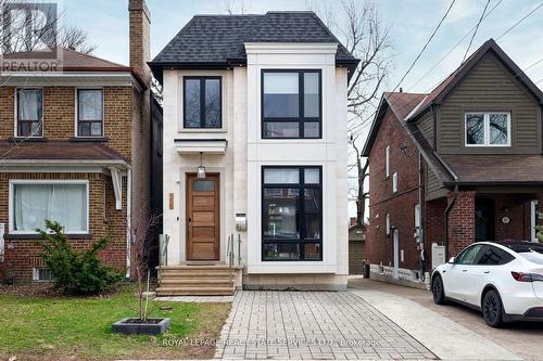 559 Millwood Rd, Toronto, ON - Outdoor With Facade