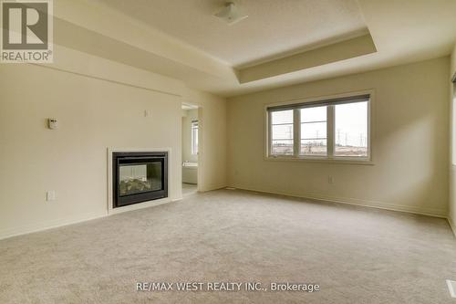 11 Yacht Dr, Clarington, ON - Indoor With Fireplace