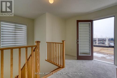 11 Yacht Drive, Clarington, ON - Indoor Photo Showing Other Room