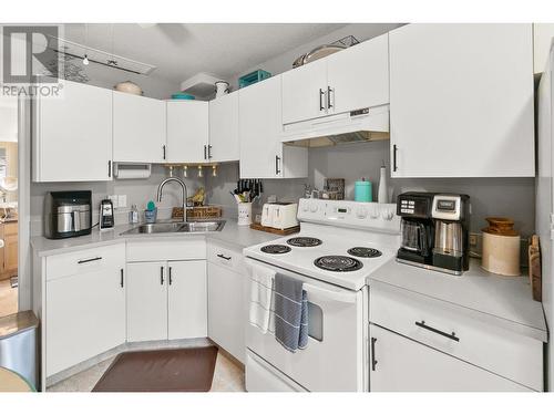 2038 Gilia Road, Kelowna, BC - Indoor Photo Showing Kitchen With Double Sink