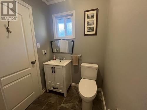 45 Country Club Boulevard, Williams Lake, BC - Indoor Photo Showing Bathroom