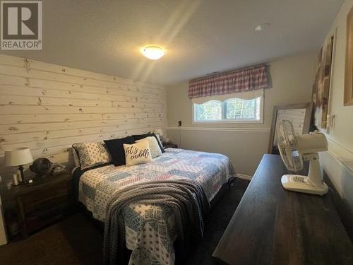 45 Country Club Boulevard, Williams Lake, BC - Indoor Photo Showing Bedroom