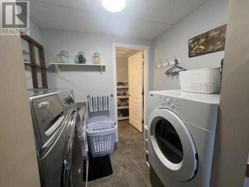 45 Country Club Boulevard, Williams Lake, BC - Indoor Photo Showing Laundry Room