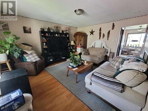 A 3421 Kalum Street, Terrace, BC - Indoor Photo Showing Living Room