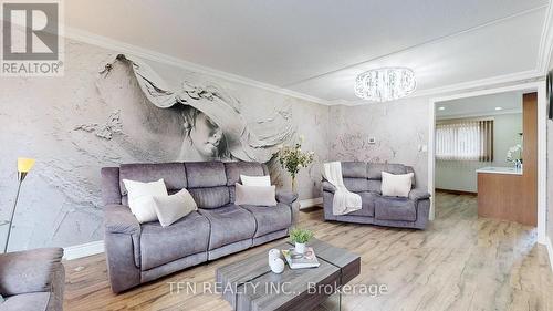 60 Elise Terr, Toronto, ON - Indoor Photo Showing Living Room
