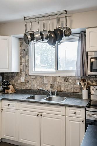 1355 Upper Gage Avenue|Unit #15, Hamilton, ON - Indoor Photo Showing Kitchen With Double Sink