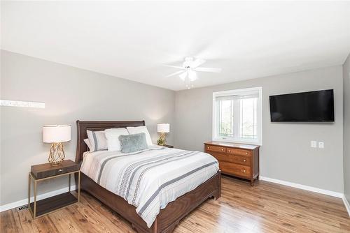 Primary bed is generous in size and overlooks the front yard - 64 Terrace Drive, Dundas, ON - Indoor Photo Showing Bedroom