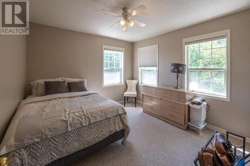 18740 Old Richter Pass Road, Osoyoos, BC - Indoor Photo Showing Bedroom