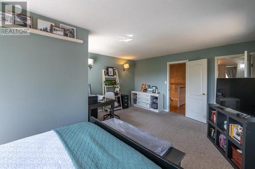 18740 Old Richter Pass Road, Osoyoos, BC - Indoor Photo Showing Bedroom