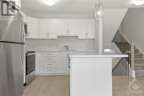 79 Whitcomb Crescent, Smiths Falls, ON - Indoor Photo Showing Kitchen