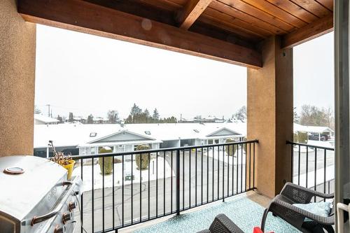 202-873 Forestbrook Drive, Penticton, BC - Outdoor With Exterior