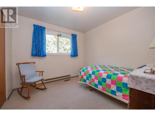 225 Trinity Valley Road, Lumby, BC - Indoor Photo Showing Bedroom