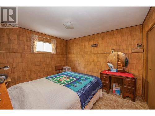 225 Trinity Valley Road, Lumby, BC - Indoor Photo Showing Bedroom