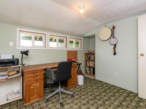 841 Foothill Road, Salmon Arm, BC - Indoor Photo Showing Office