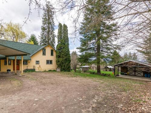 841 Foothill Road, Salmon Arm, BC - Outdoor