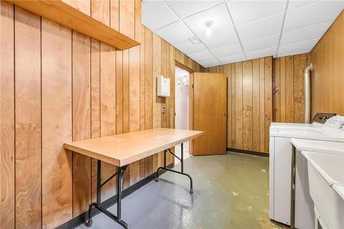 125 Laurier Avenue, Hamilton, ON - Indoor Photo Showing Laundry Room