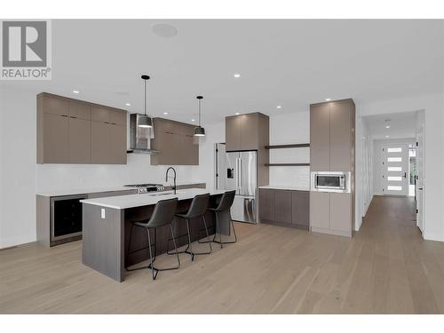 3404 Sundance Drive Unit# 2, West Kelowna, BC - Indoor Photo Showing Kitchen With Upgraded Kitchen