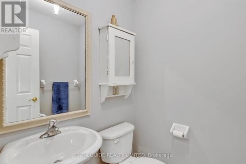 2530 Cunningham Boulevard, Peterborough, ON - Indoor Photo Showing Bathroom