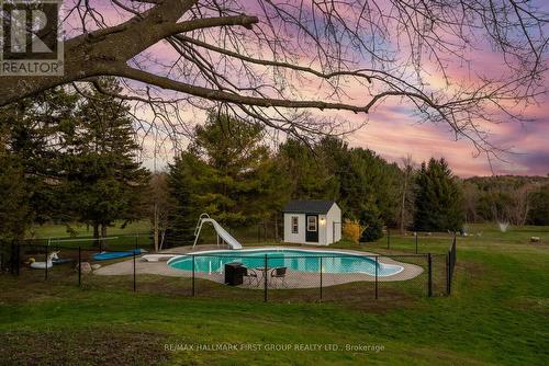 9469 Cedar Creek Trail, Hamilton Township, ON - Outdoor With In Ground Pool