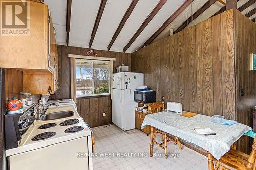 151 Magee Lane, Grey Highlands, ON - Indoor Photo Showing Kitchen
