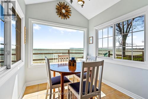 13165 Lakeshore Road, Wainfleet, ON - Indoor Photo Showing Dining Room