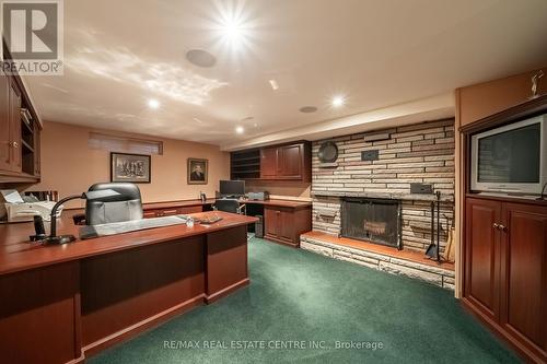 576 Dunbar Road, Kitchener, ON - Indoor With Fireplace