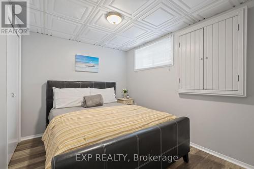 10 Tiny Beaches Road S, Tiny, ON - Indoor Photo Showing Bedroom