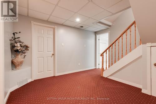 18 Valley Dr, Barrie, ON - Indoor Photo Showing Other Room