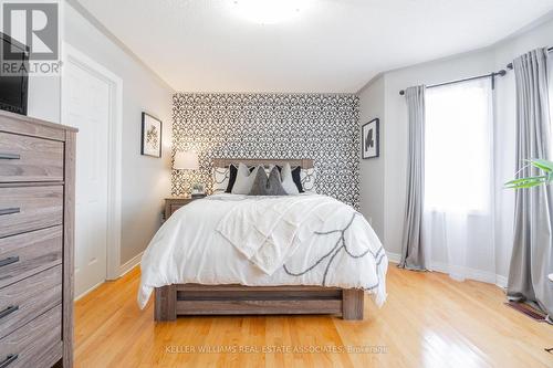 320 Edenbrook Hill Drive, Brampton, ON - Indoor Photo Showing Bedroom