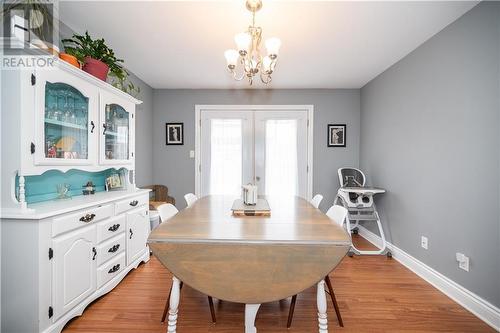 515 Turning Stone Crescent, Petawawa, ON - Indoor Photo Showing Dining Room