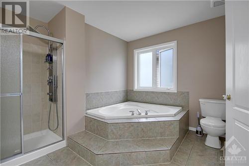 2136 Valenceville Crescent, Ottawa, ON - Indoor Photo Showing Bathroom